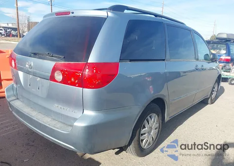 2010 Toyota Sienna Le from USA, damaged, VIN 5TDKK4CC1AS316389